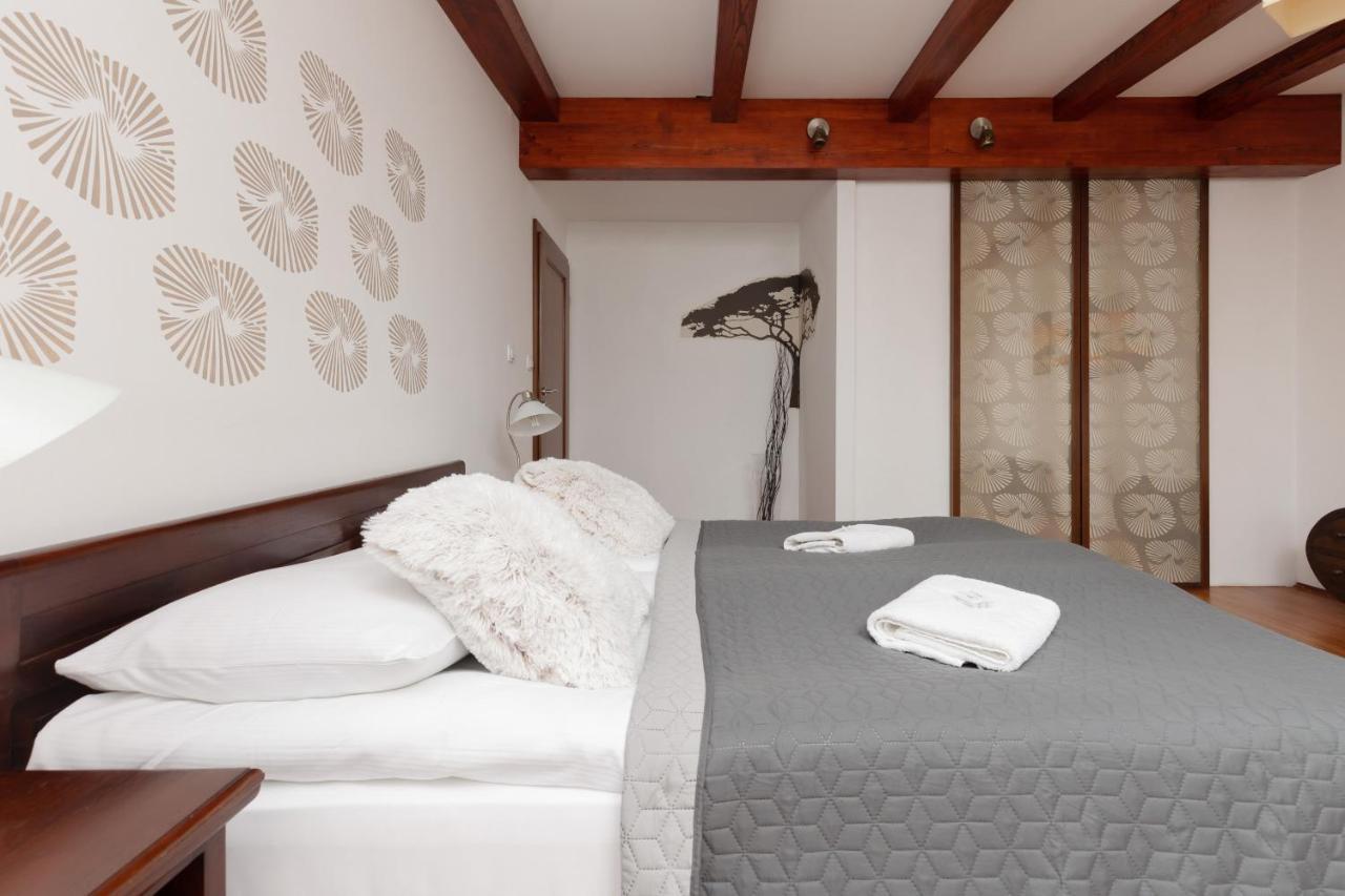 Quiet Bemowo House With Garden By Renters Casa vacanze *