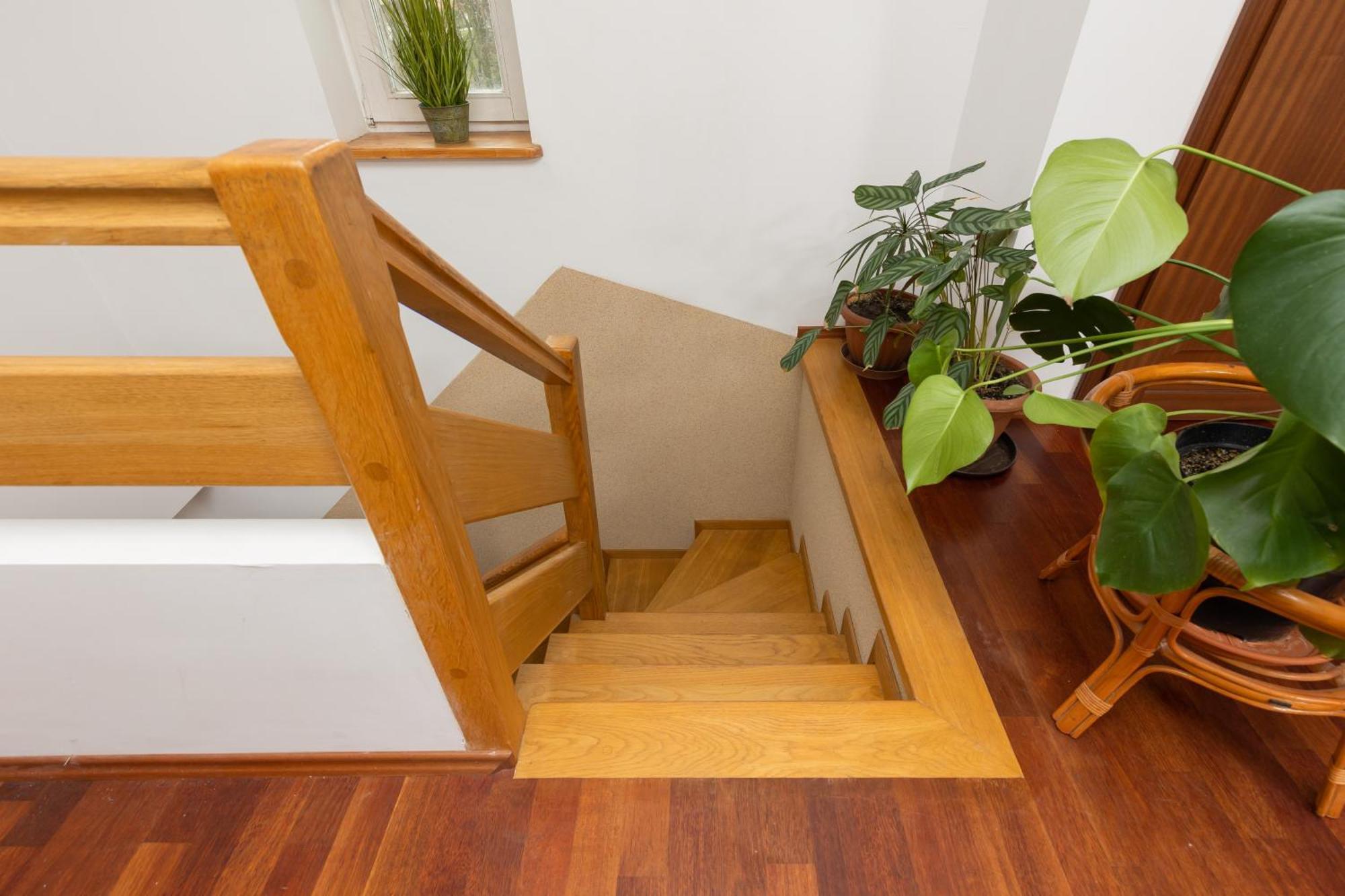Будинок відпочинку Quiet Bemowo House With Garden By Renters *