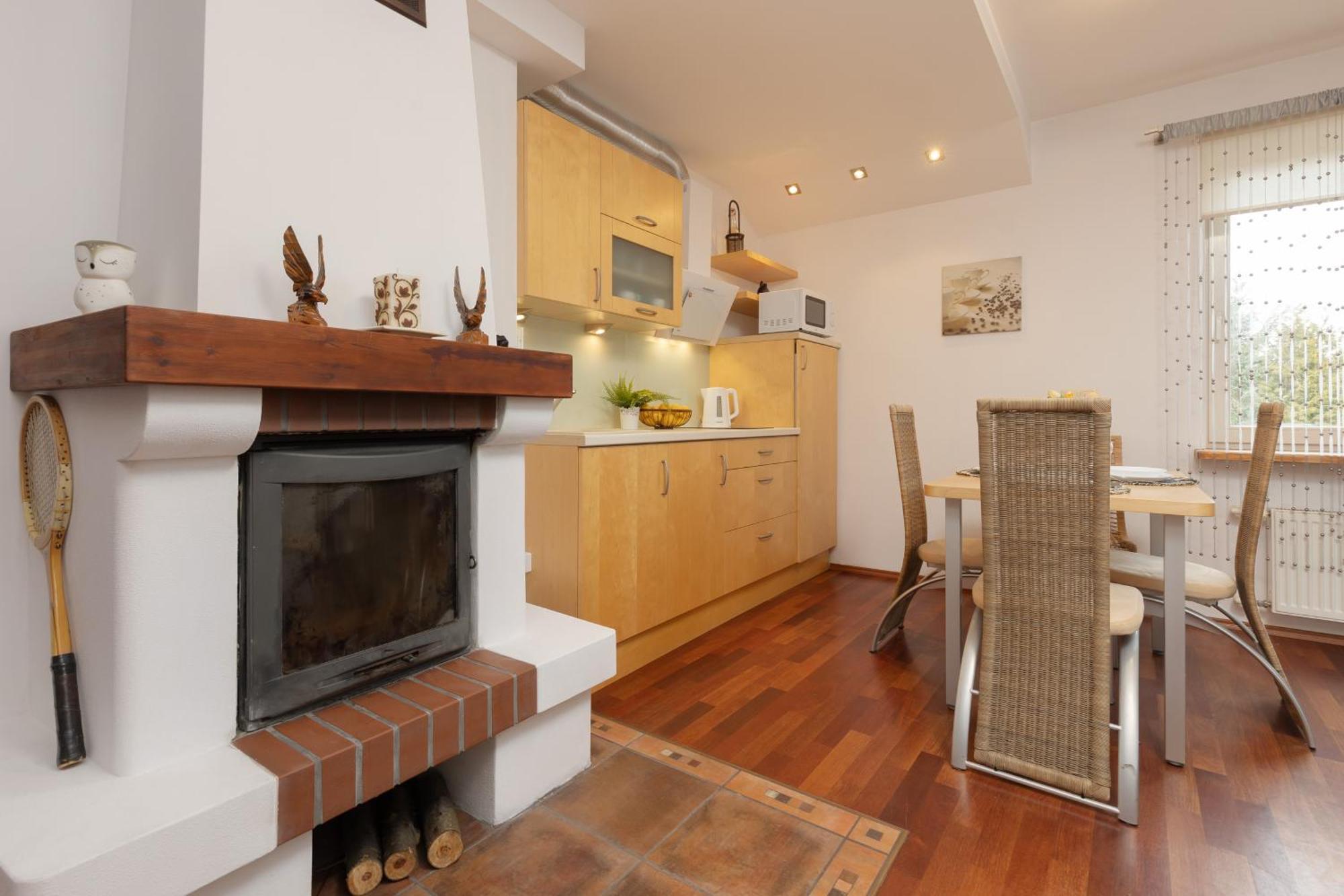Quiet Bemowo House With Garden By Renters *